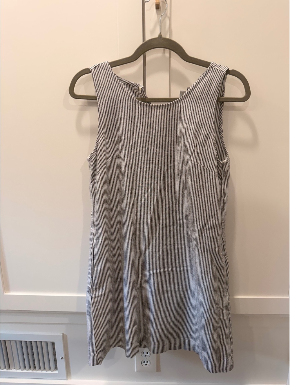 J.Crew navy and white linen shift dress size 0